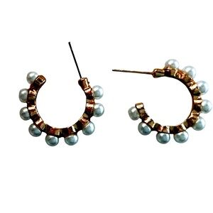 New Elegant Gold and Pearl Hoop Earrings